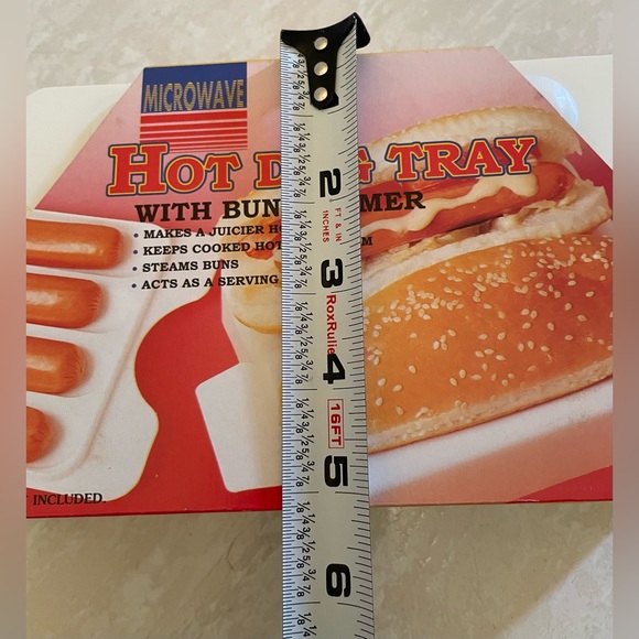 Microwave Hot Dog Tray With Bun Warmer - Picture 8 of 9